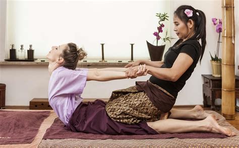 Massage sensuel complet du corps Massage sexuel Orbé